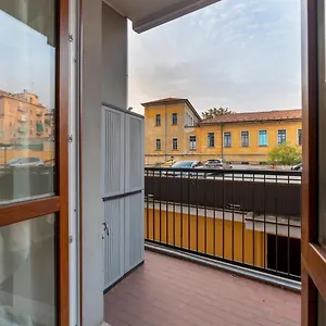 Apartamento Cosy With Balcony!
